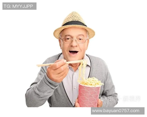 国外足球明星品尝中餐的趣事与美食体验分享