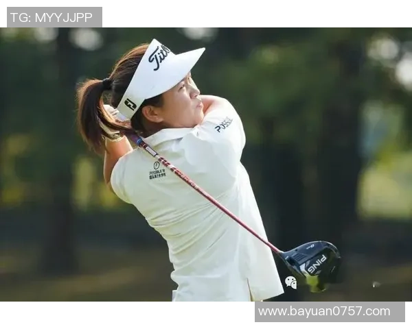 李芳的网球人生：从青涩少女到职业选手的深度对话与成长之路